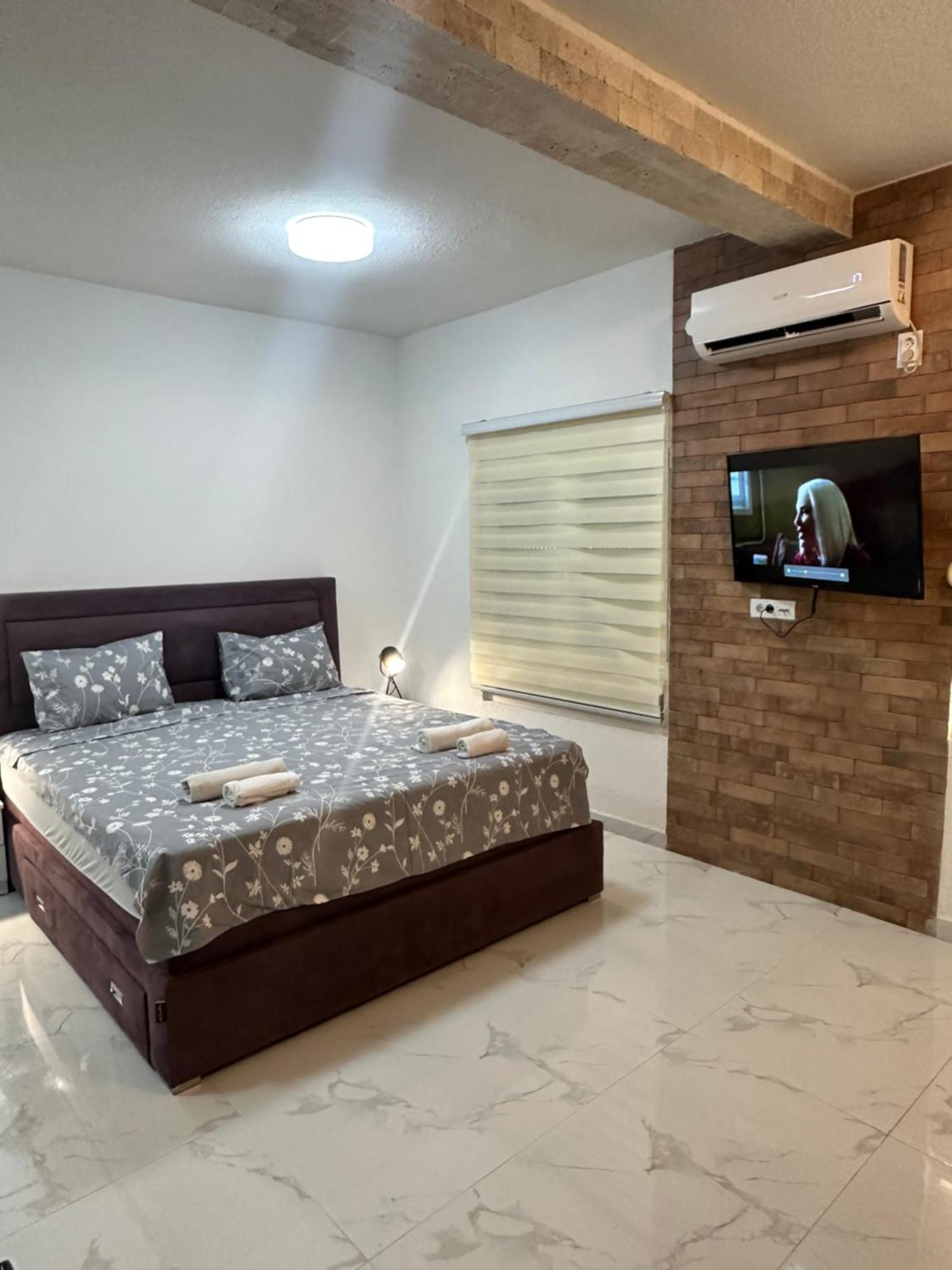 Apartments Ljiljanic Будва Экстерьер фото